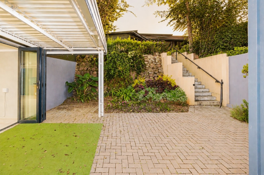 3 Bedroom Property for Sale in Magalies Golf Estate North West